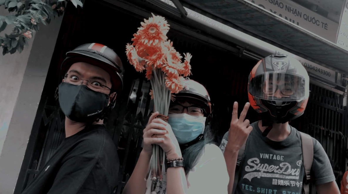 hình Quỳnh, Quang và anh Bảo
