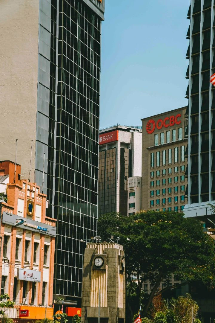 How OCBC Securities Achieved 706% More Conversions with an Insight-Led, AI-Optimized Full-Funnel Strategy