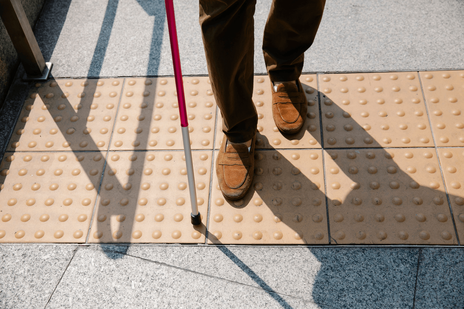 Accesibilidad y guiado físico