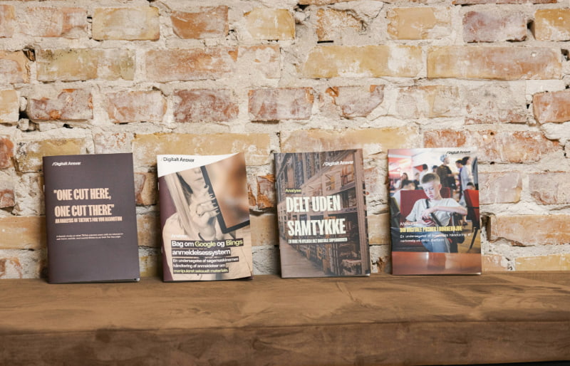Udstilling af forskellige af Digitalt Ansvars publikationer