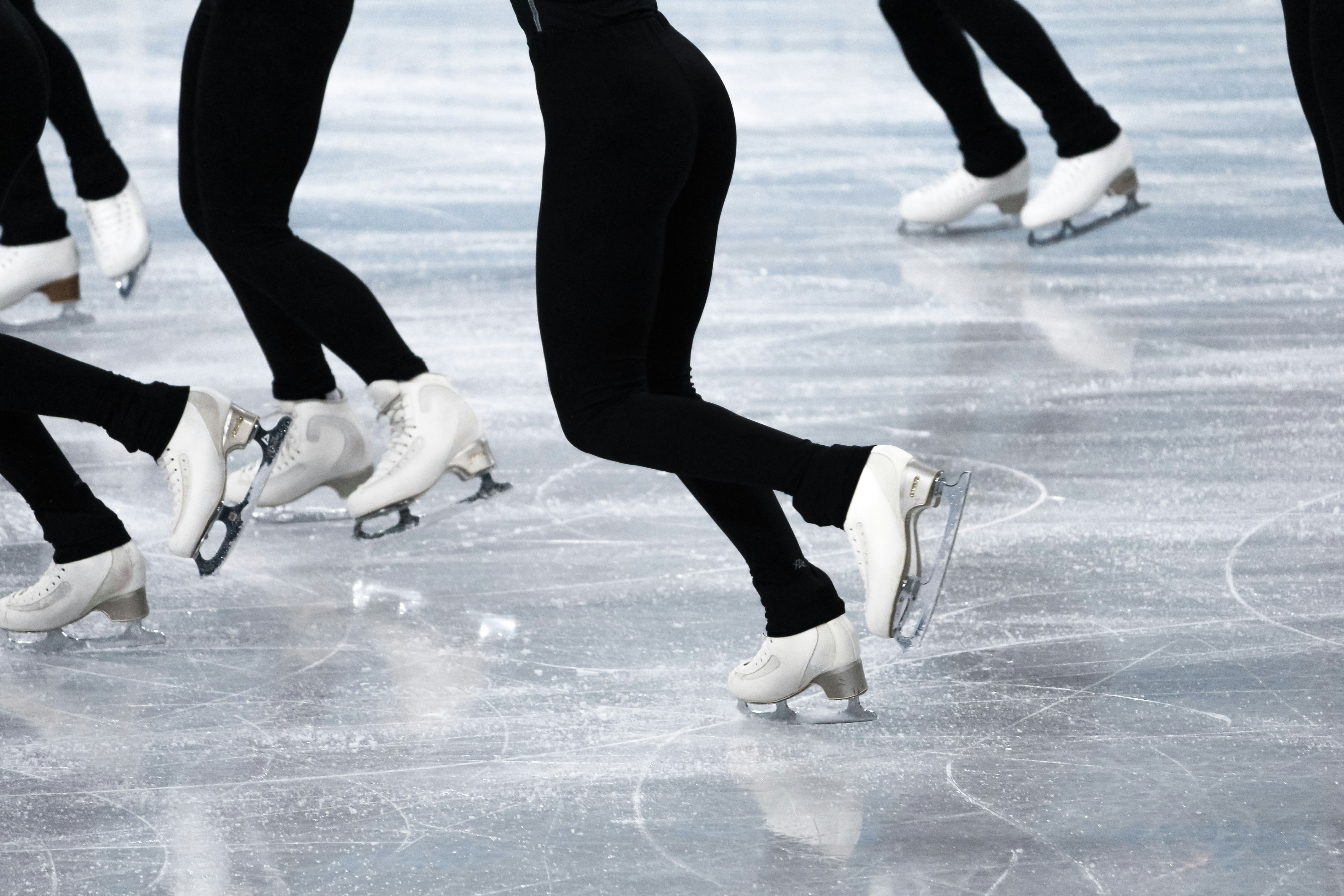 SUMMER FIGURE SKATING CLINIC
