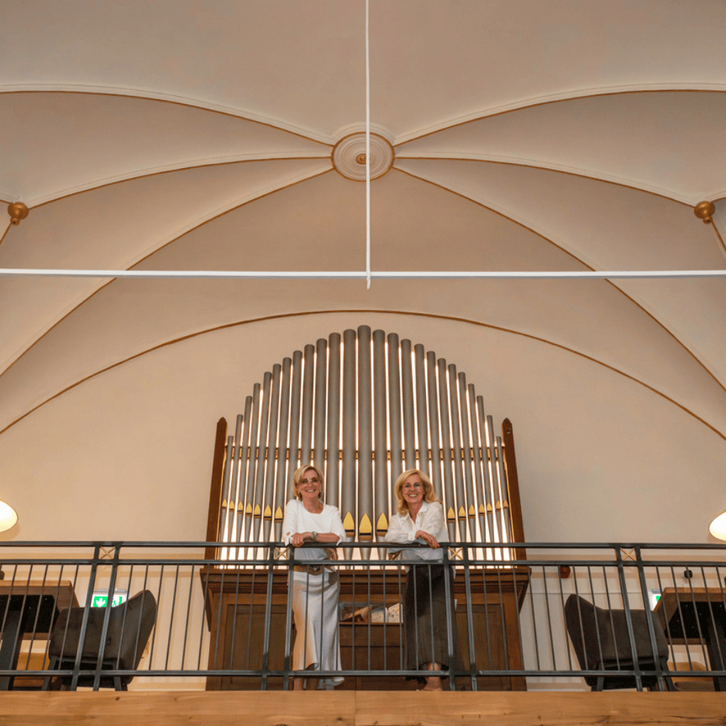 Middenschip KerkHotel Biervliet