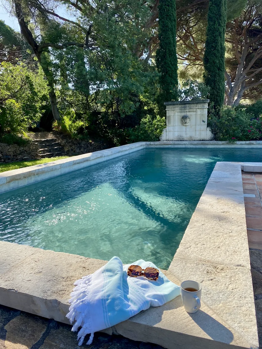 04-location-villa-pieds-dans-eau-sainte-maxime-217