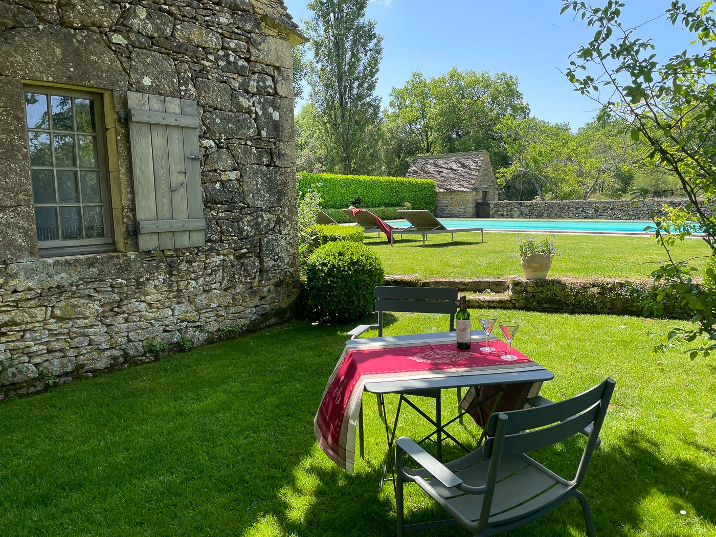 02-location-maison-piscine-dordogne-casalino.jpg