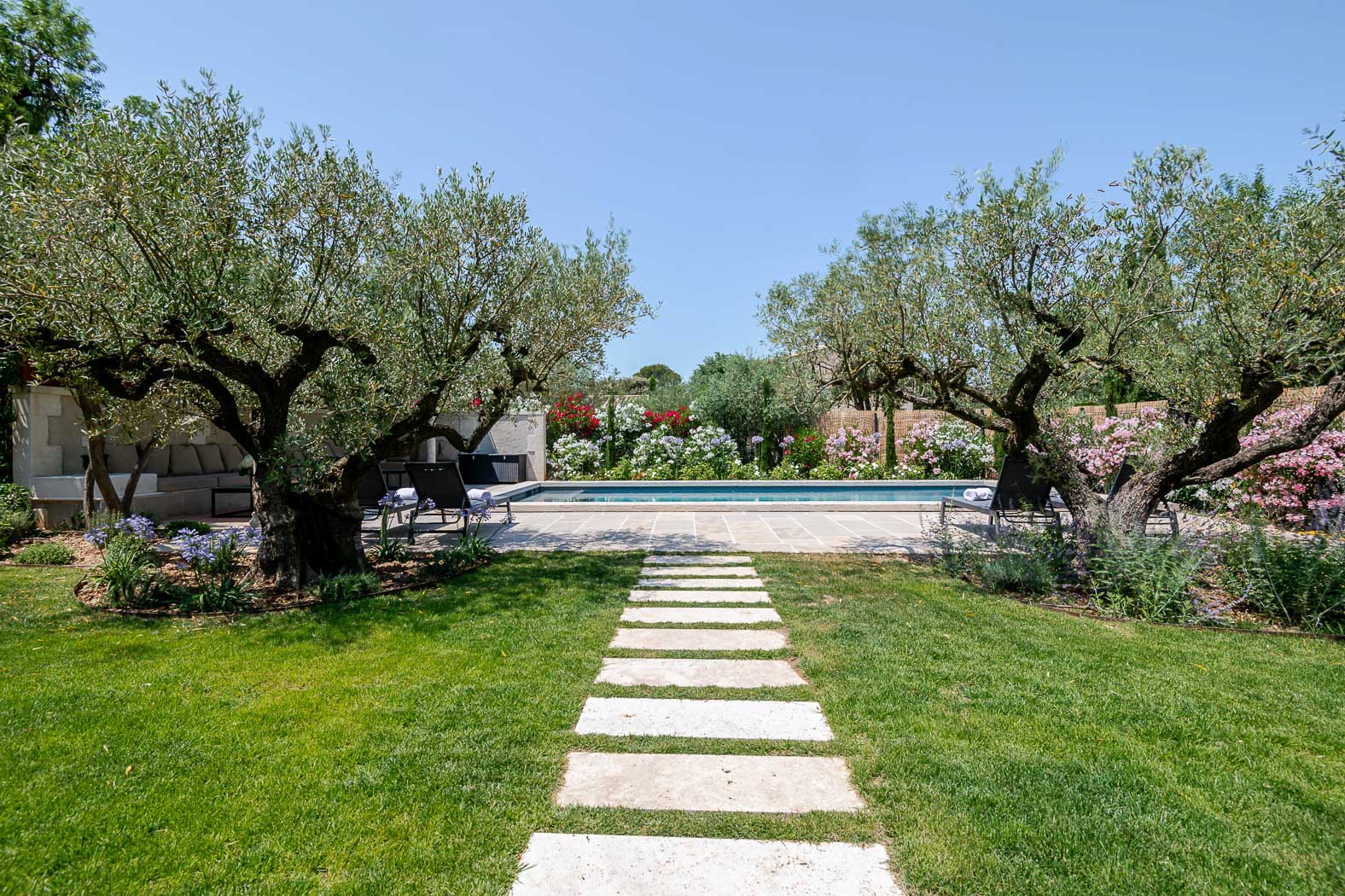 04-location-propriete-piscine-eygalieres-casalino.jpg