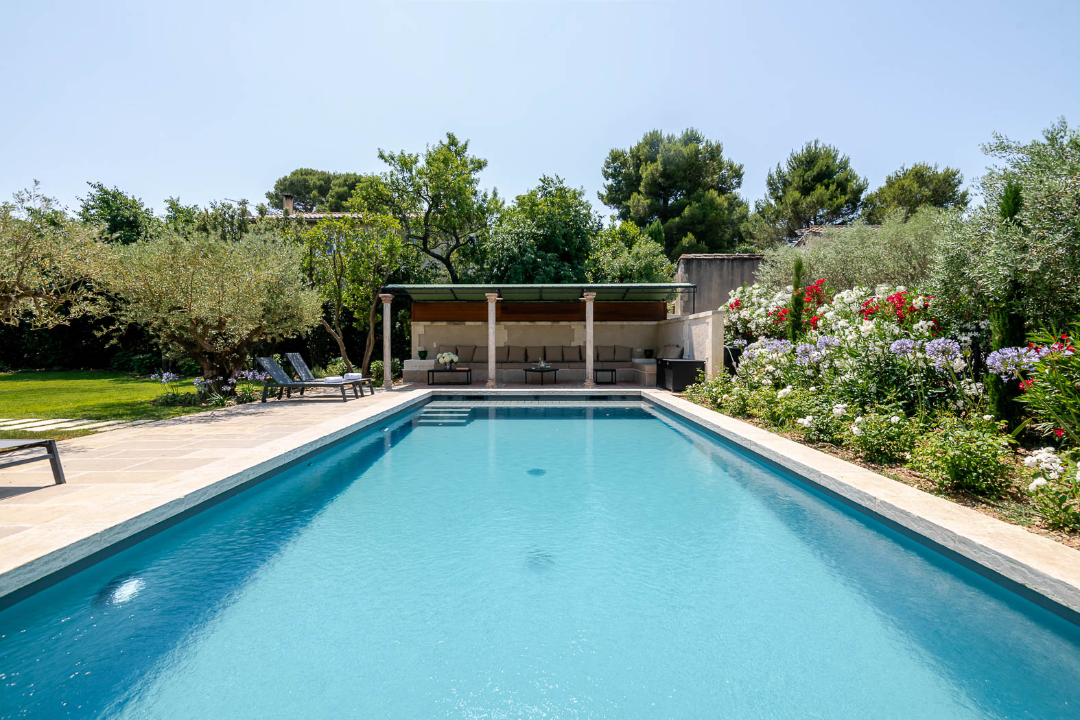 05-location-propriete-piscine-eygalieres-casalino.jpg