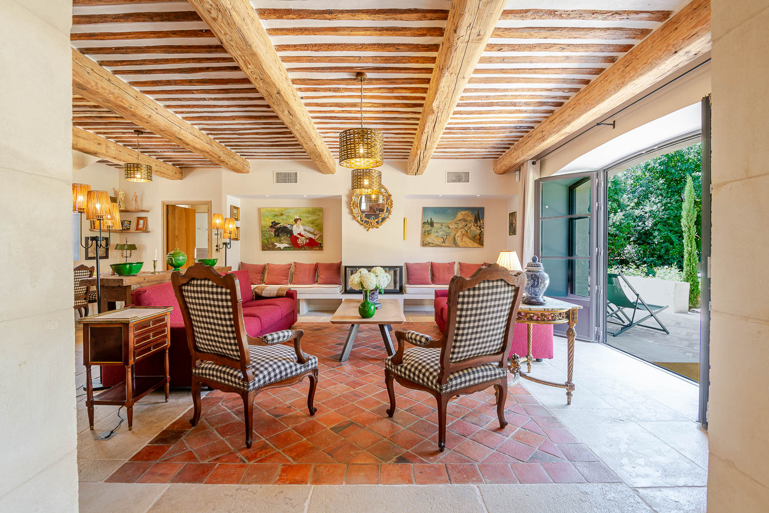 11-location-propriete-piscine-eygalieres-casalino.jpg