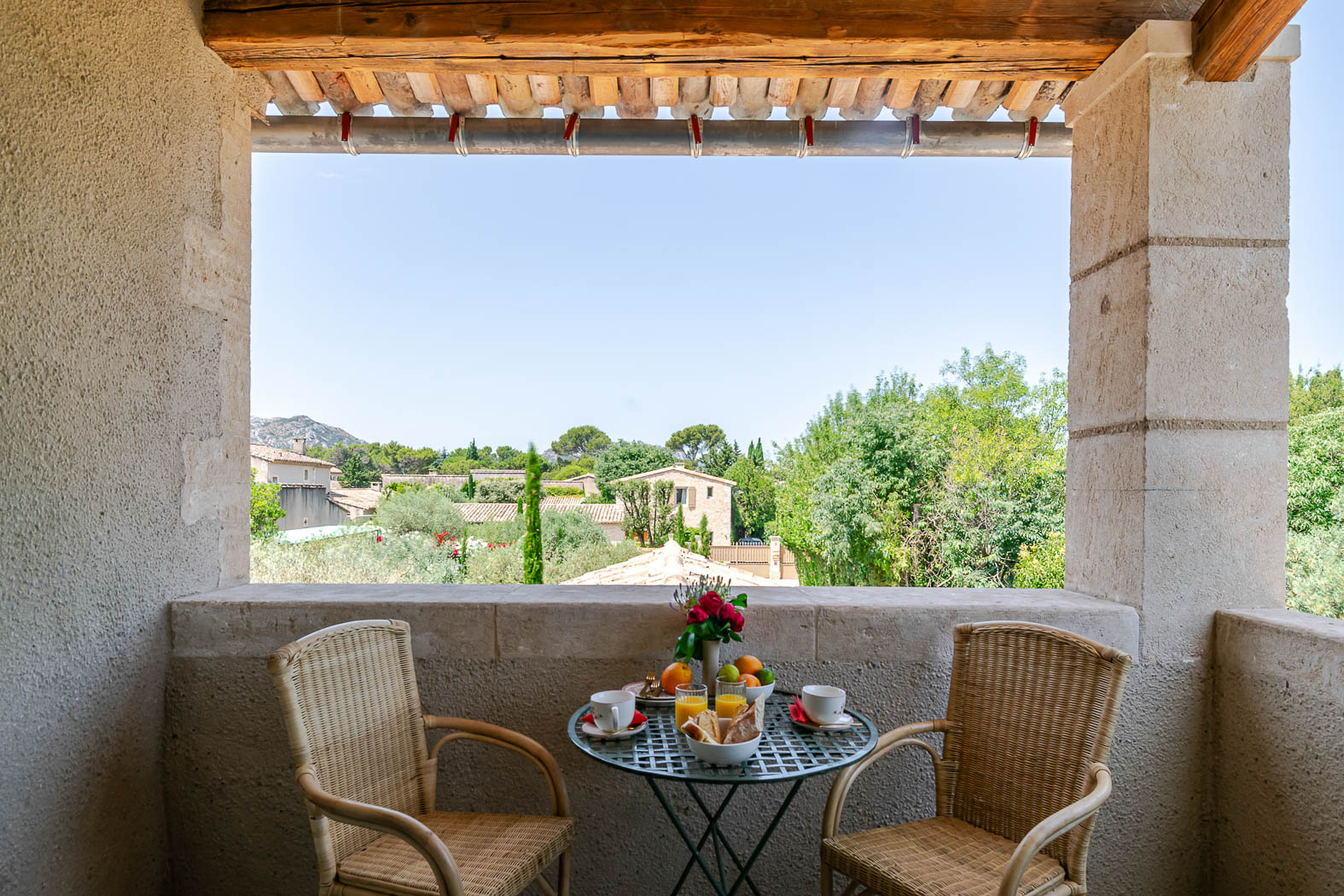 33-location-propriete-piscine-eygalieres-casalino.jpg