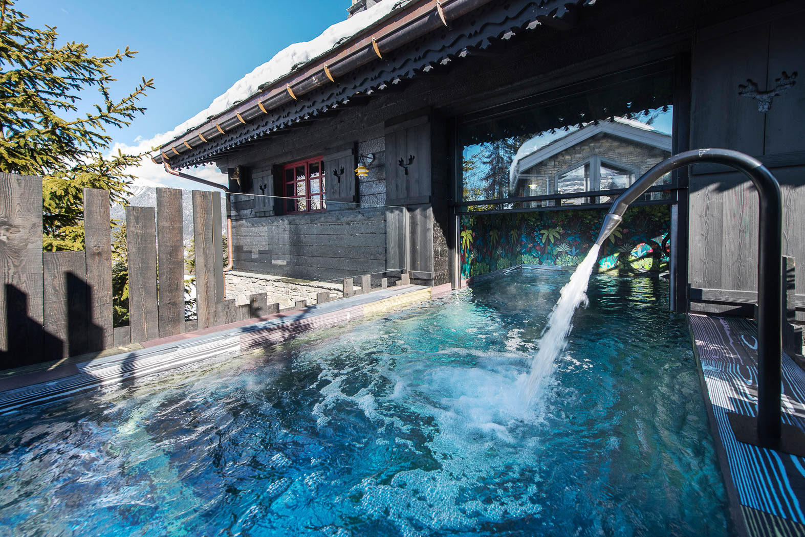 03-location-chalet-piscine-courchevel-casalino.jpg