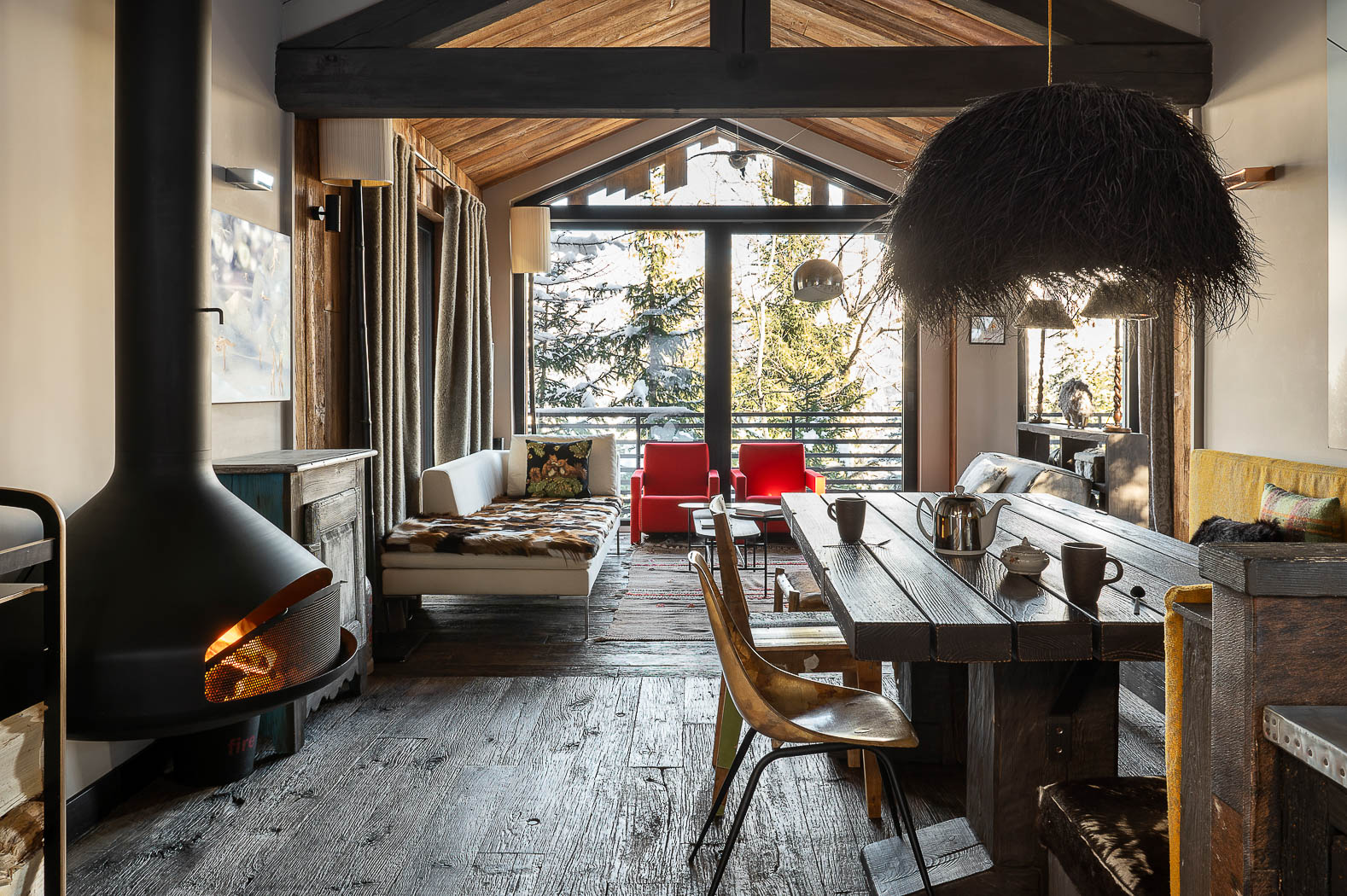 07-location-luxe-chalet-piscine-courchevel-casalino.jpg