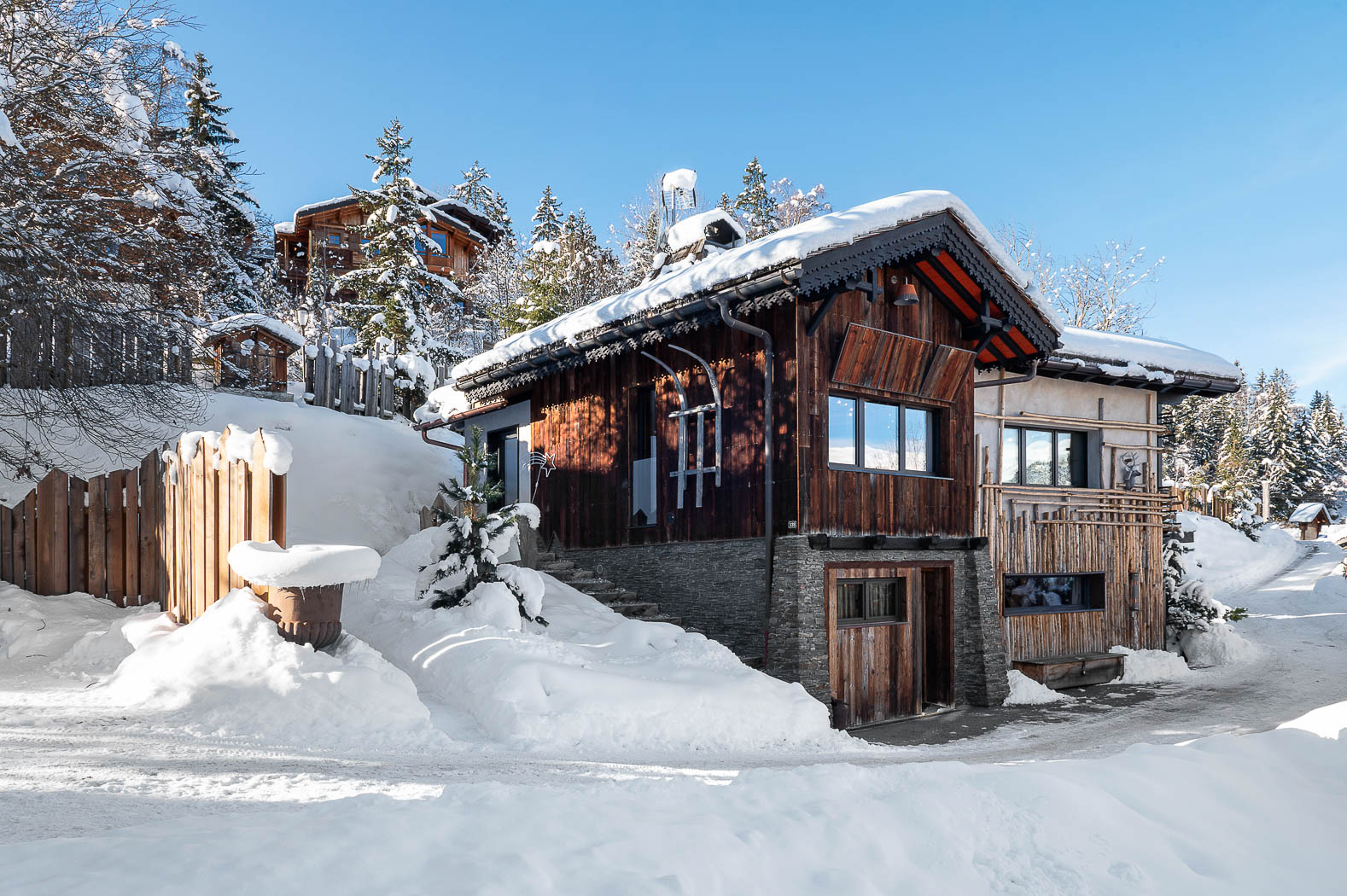 Petit chalet cosy avec bain nordique à Courchevel 1550