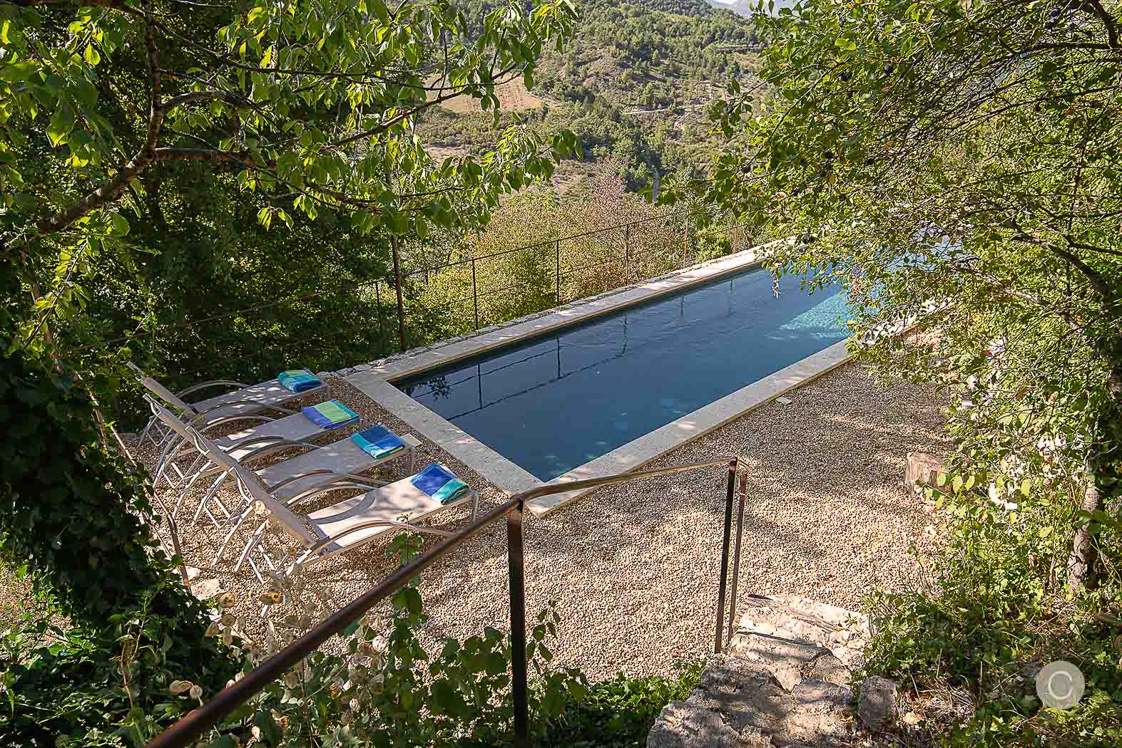 03-location-propriete-piscine-dromeprovencale-casalino.jpg