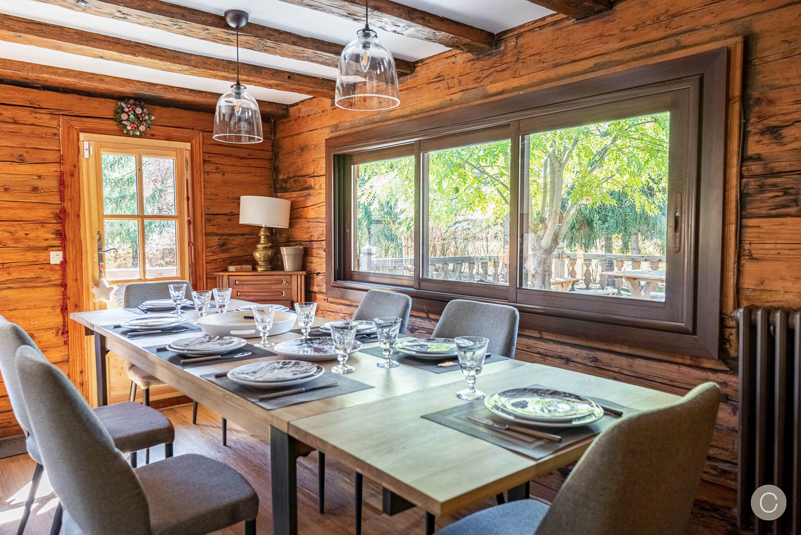 08-location-chalet-bain-suedois-barcelonnette-casalino.jpg