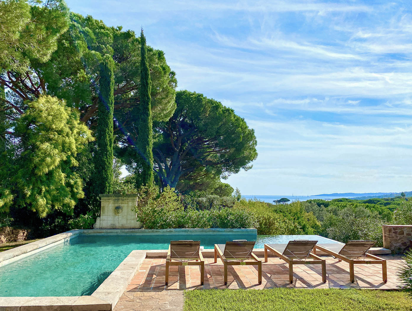 06-location-villa-piscine-sainte-maxime-saint-tropez-casalino.jpg