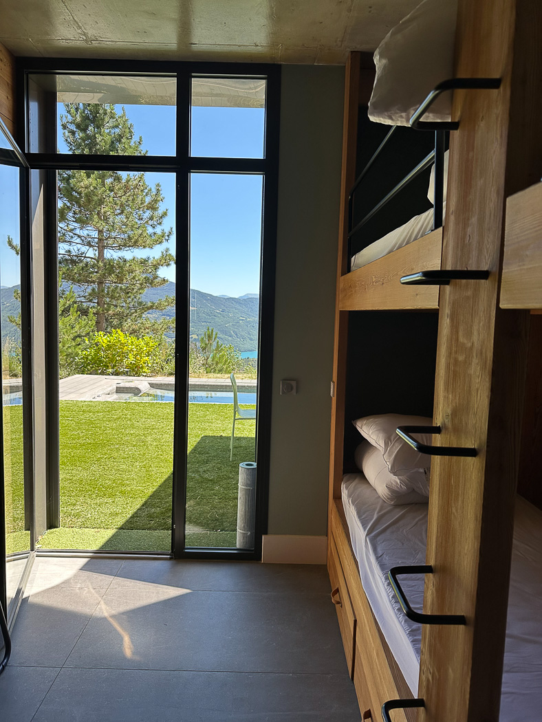 19-location-propriete-piscine-lac-serpencon-casalino.jpg