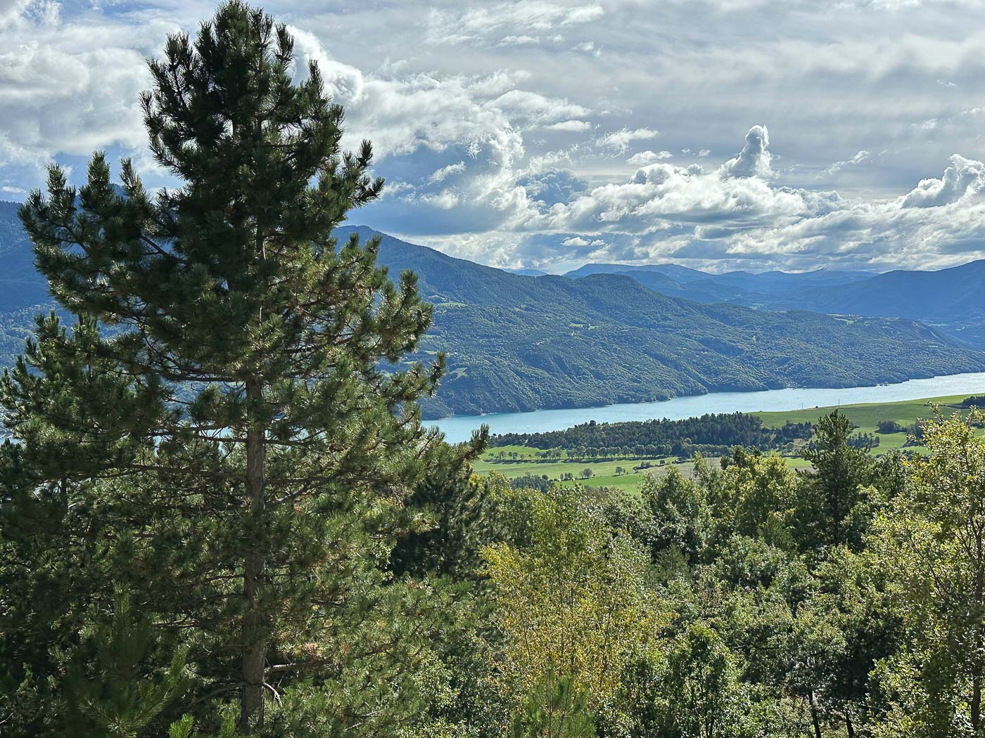 21-location-propriete-piscine-lac-serpencon-casalino.jpg