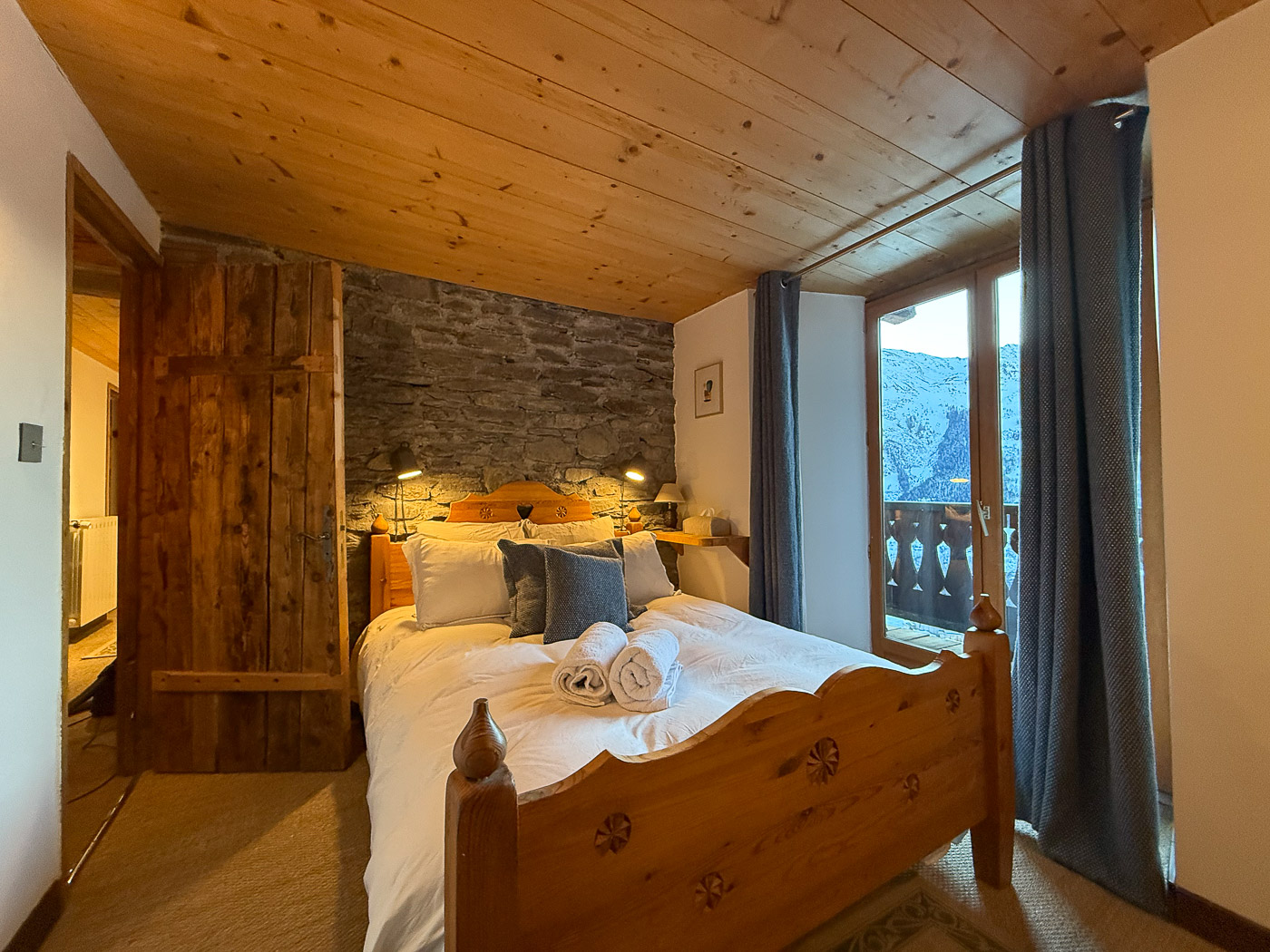 19-location-chalet-sainte-foy-savoie-casalino.jpg