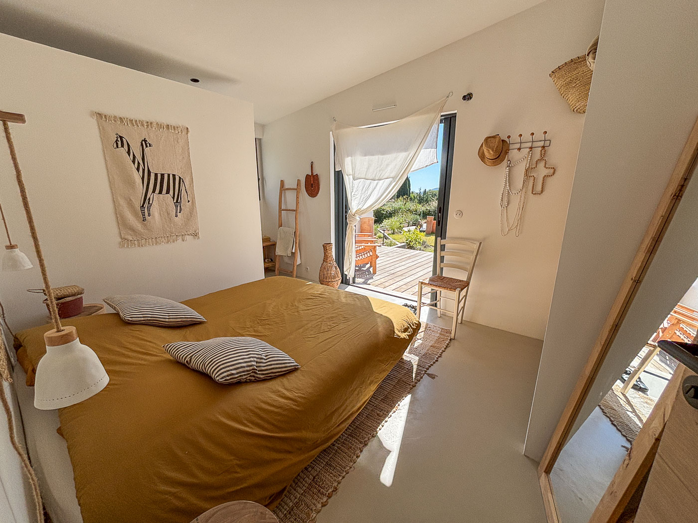 15-location-villa-piscine-beauvallon-casalino.jpg