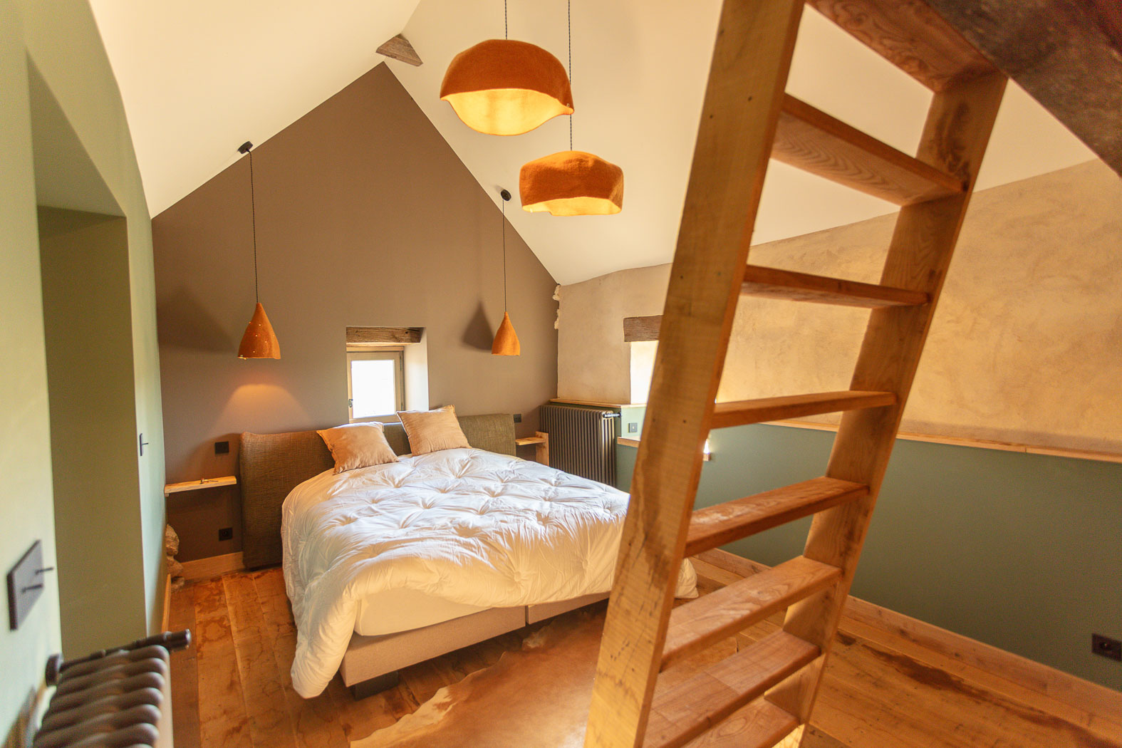11-location-buron-aubrac-casalino.jpg
