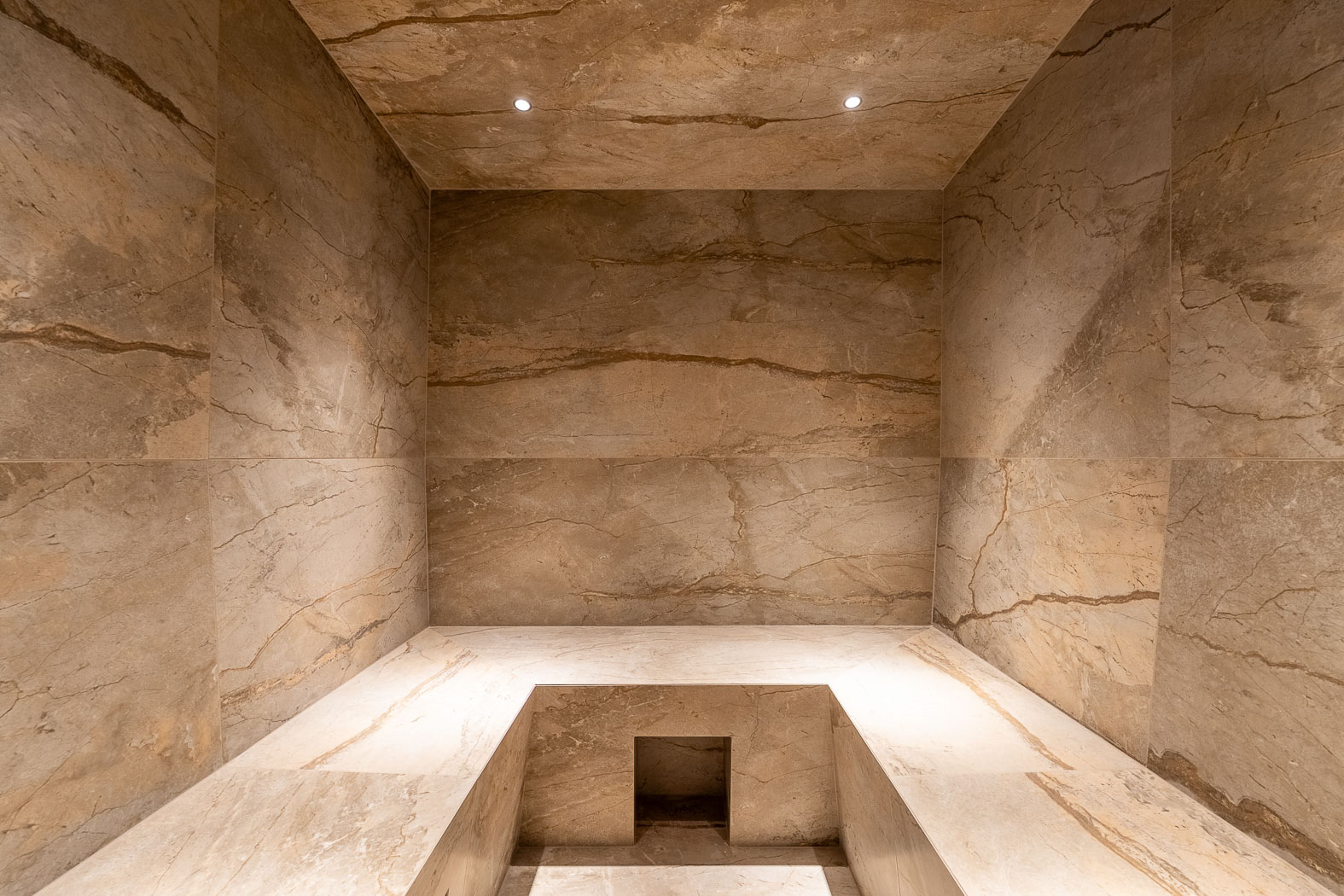 35-location-chalet-piscine-clusaz-casalino.jpg