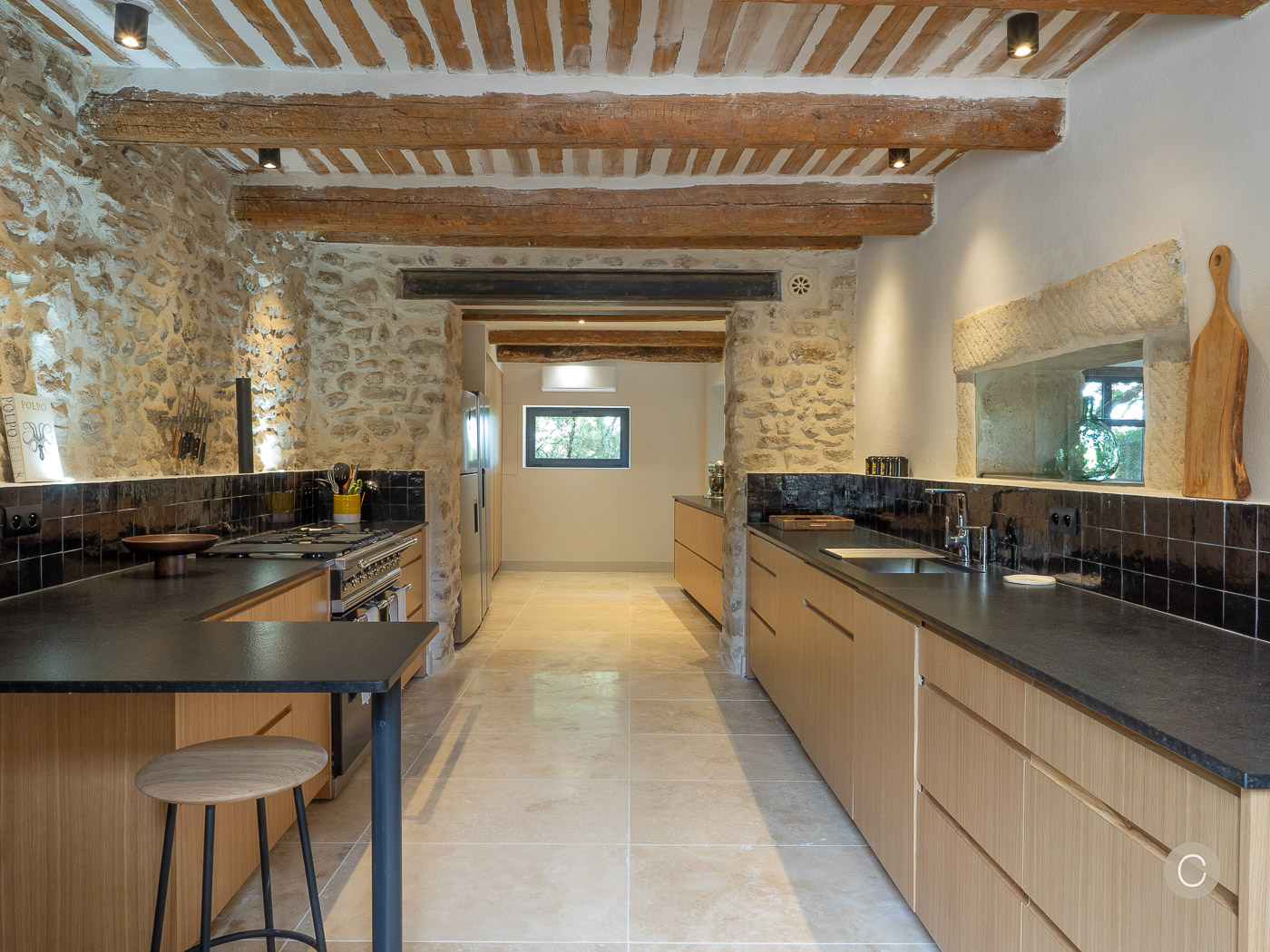 20-location-mas-piscine-vaucluse-casalino.jpg