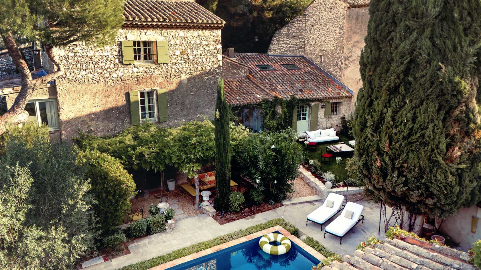 02-location-mas-piscine-eygaliere-casalino.jpg
