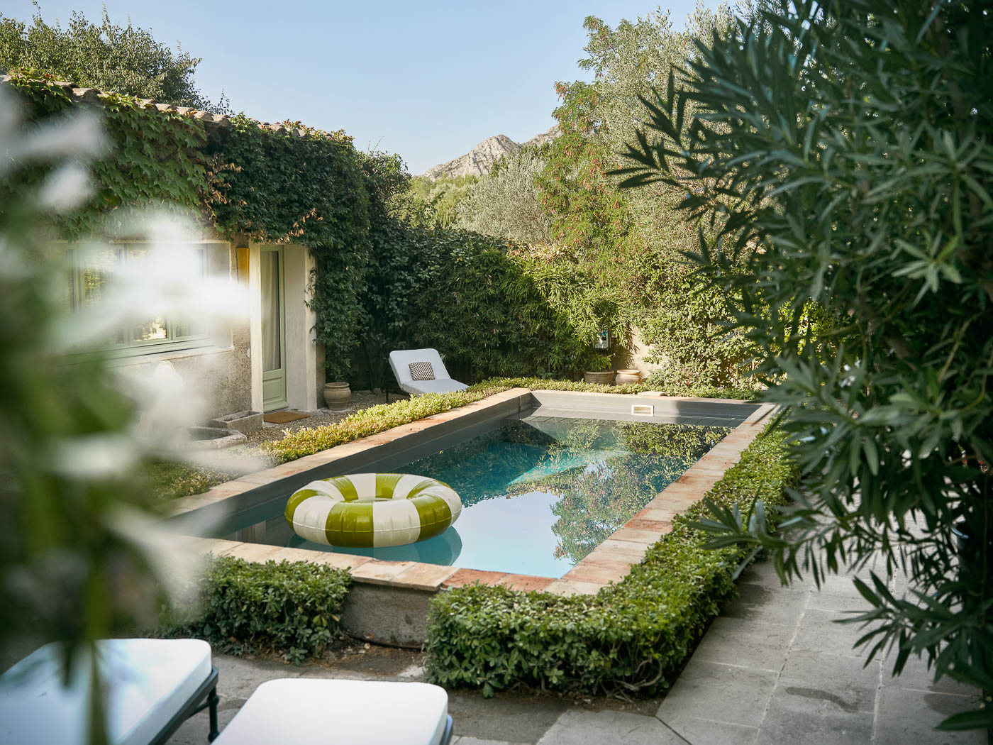 06-location-mas-piscine-eygaliere-casalino.jpg