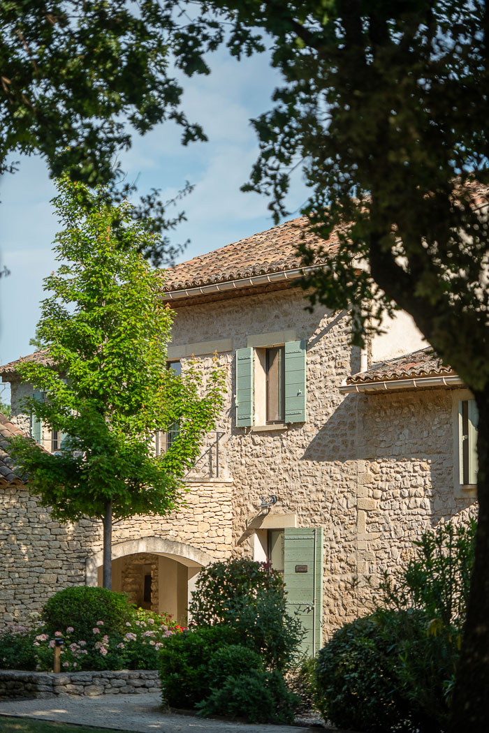 42-rental-farmhouse-pool-gordes-casalino.jpg