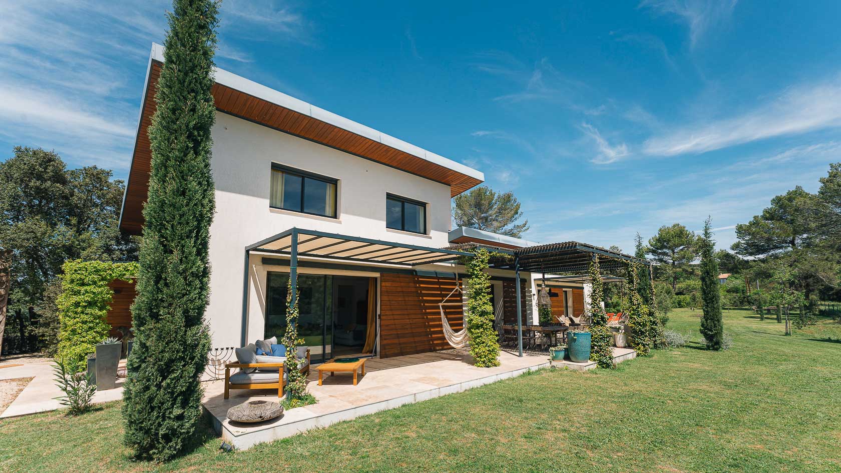 02-location-villa-piscine-aix-en-provence-casalino.jpg
