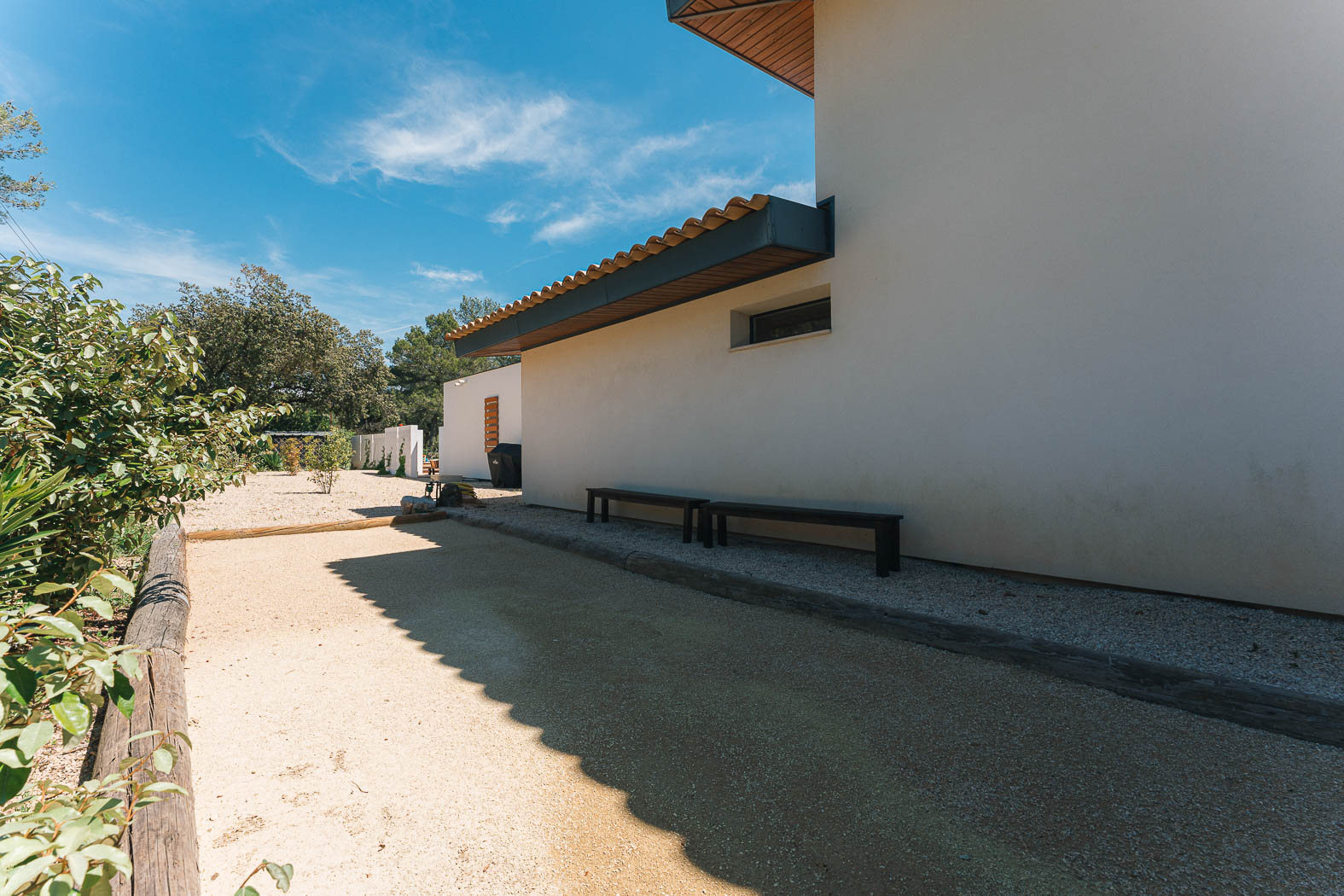 09-location-villa-piscine-aix-en-provence-casalino.jpg