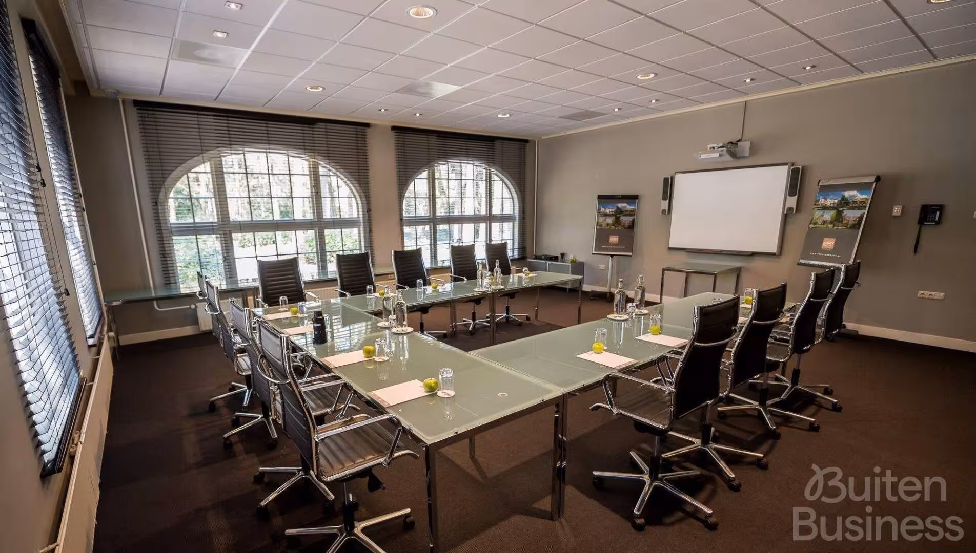 Vergaderen bij Kasteel De Hooge Vuursche in Utrecht via BuitenBusiness