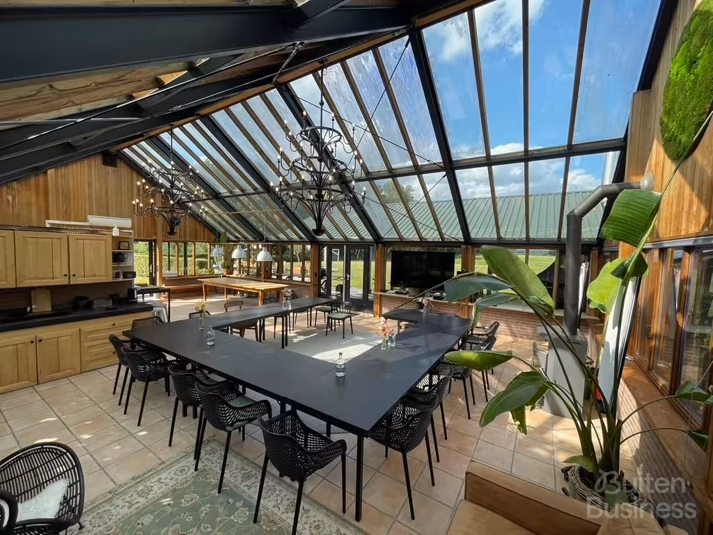 Vergaderen bij Groenesteinhoeve in Utrecht via BuitenBusiness