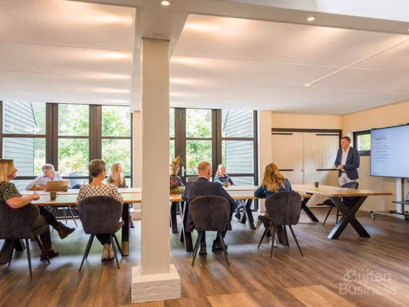 Vergaderen bij De Friese Ardennen - Outdoorresort in Friesland via BuitenBusiness