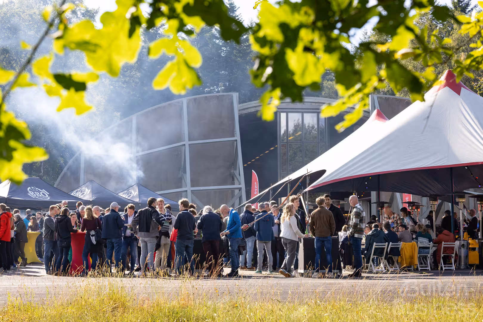 Vergaderen bij SHELTER610 - Park Vliegbasis Soesterberg in Utrecht via BuitenBusiness