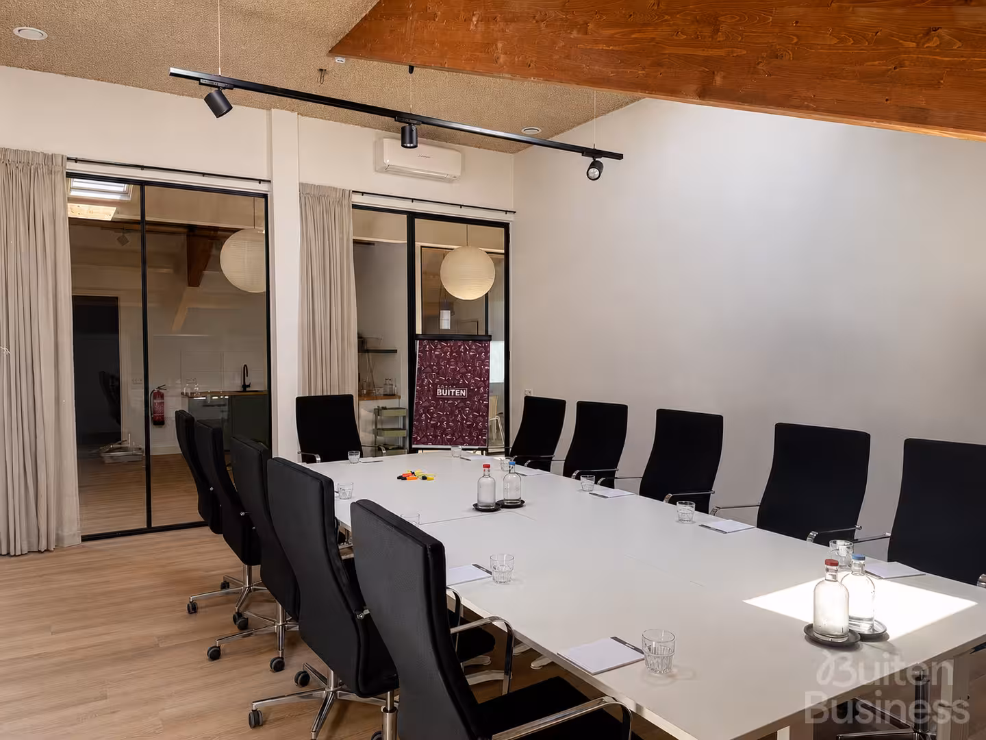 Vergaderen bij Lokaal Buiten in Utrecht via BuitenBusiness