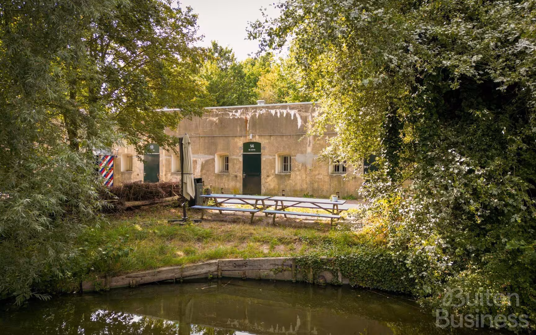 Vergaderen bij Ruimtetijd bij Fort Penningsveer in Noord-Holland via BuitenBusiness