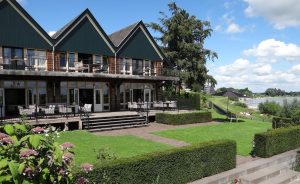 Neem contact op met Villa Veertien B.V. via BuitenBusiness