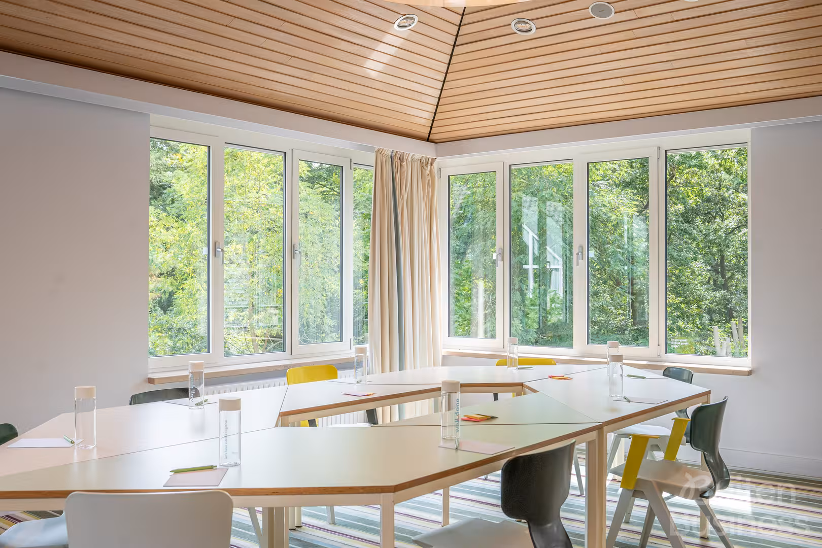 Vergaderen bij Blooming Hotel in Noord-Holland via BuitenBusiness
