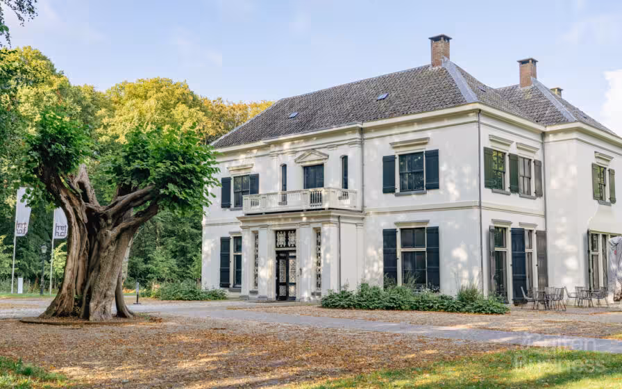 Vergaderen bij Het Hof in Bergen, Noord-Holland via BuitenBusiness