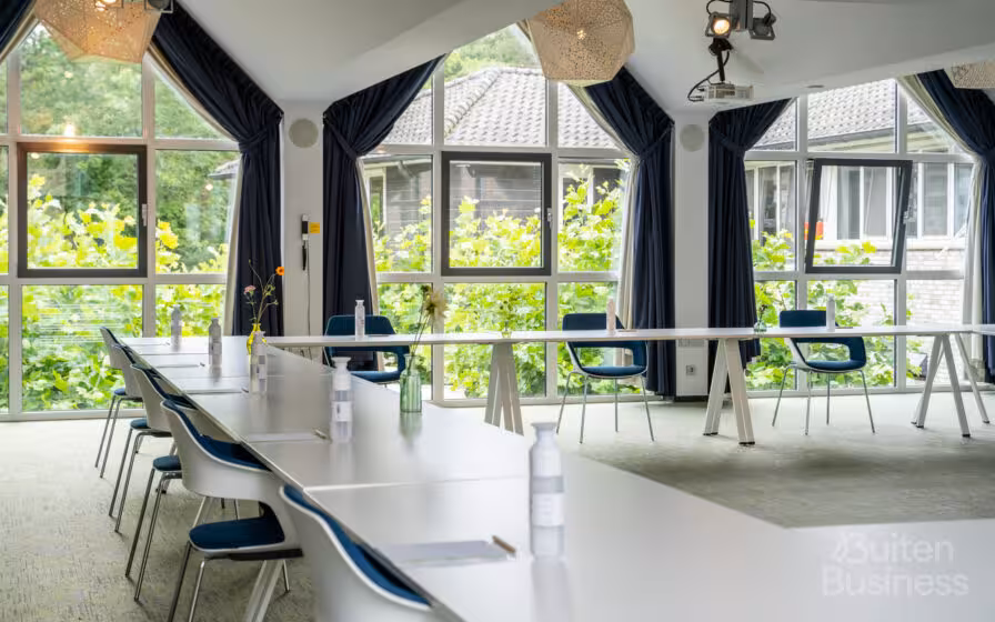 Vergaderen bij Blooming Hotel in Noord-Holland via BuitenBusiness