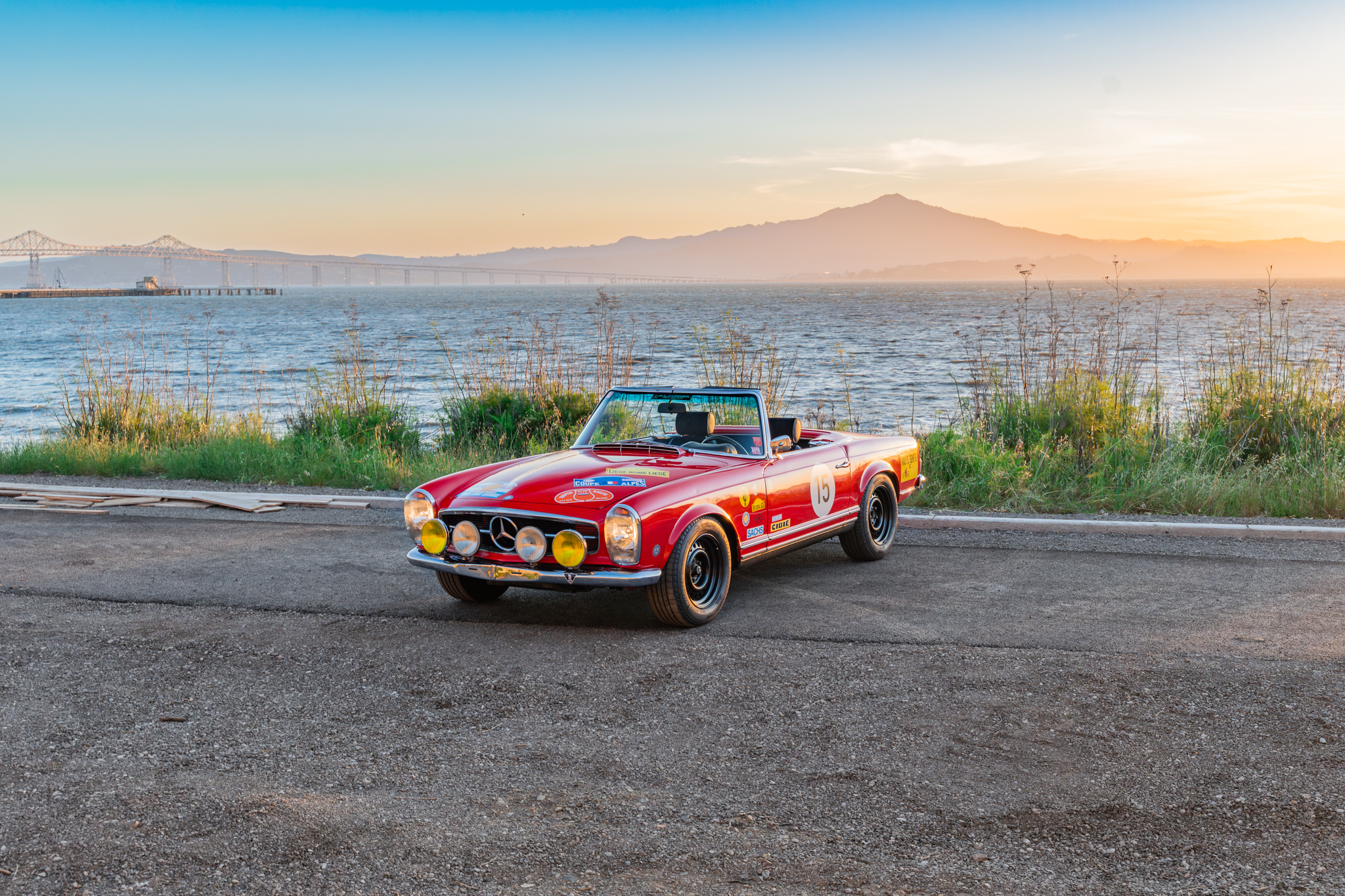 1963 Mercedes 230SL AMG 5.4 V8 6-Speed