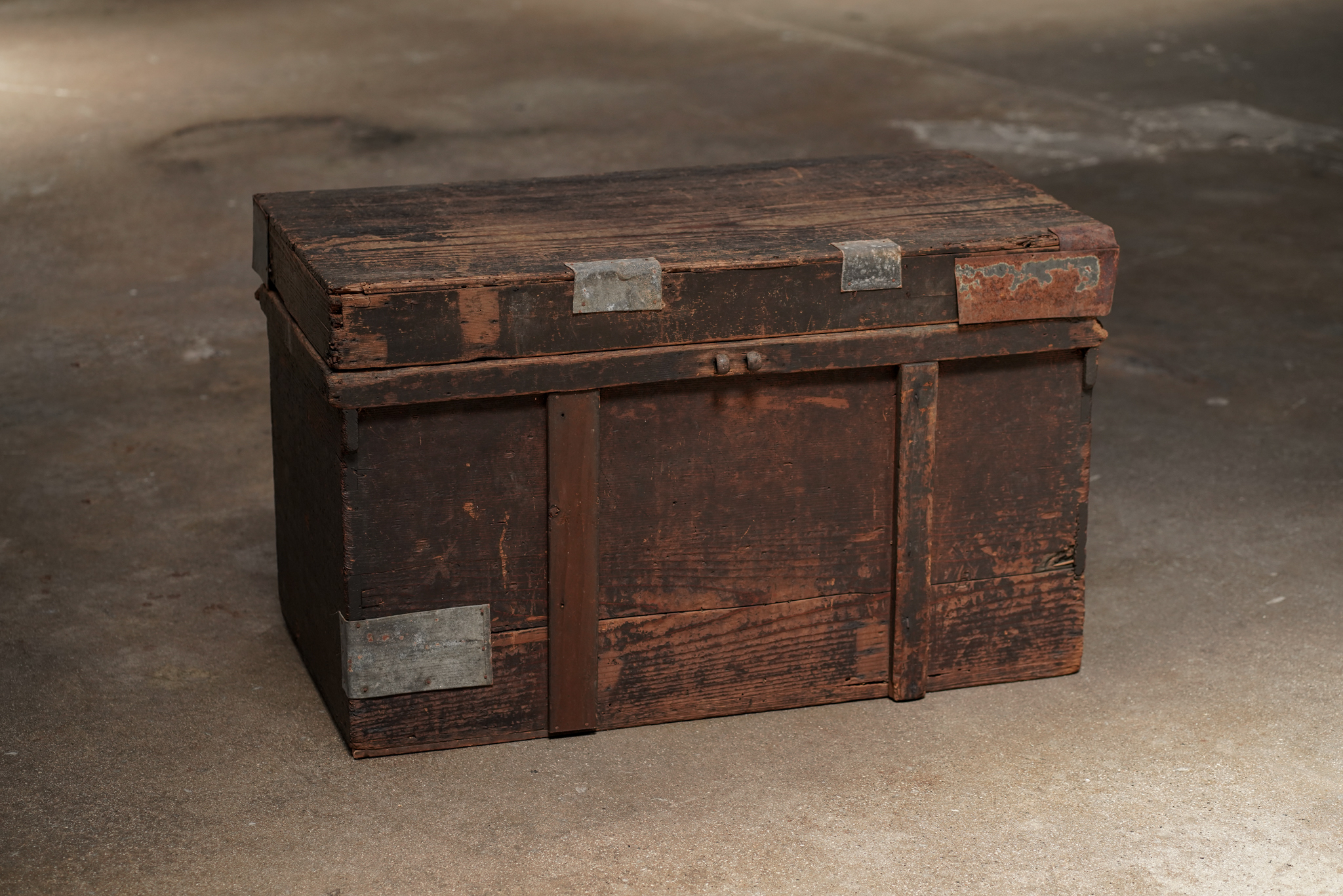 Wood Trunk with Metal Detail