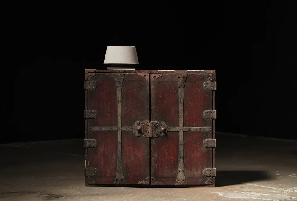Metal Detailed Chest, Japan