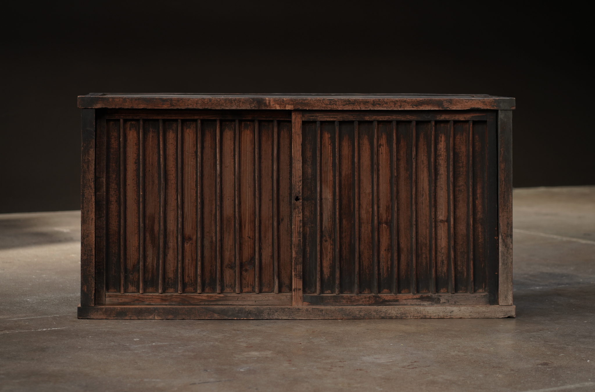 Rustic Brown Slatted Tansu