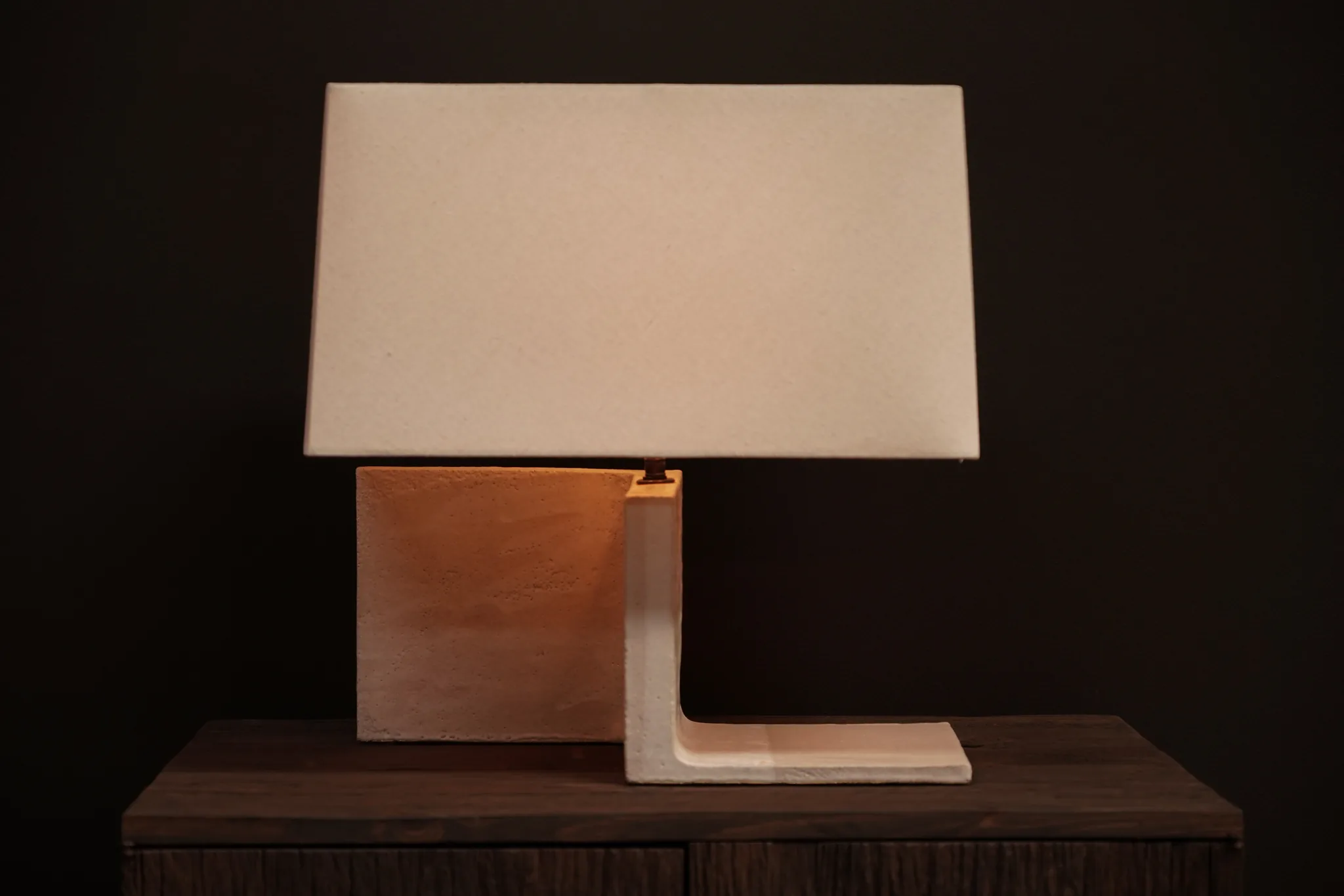 Vanna Ceramic Lamp