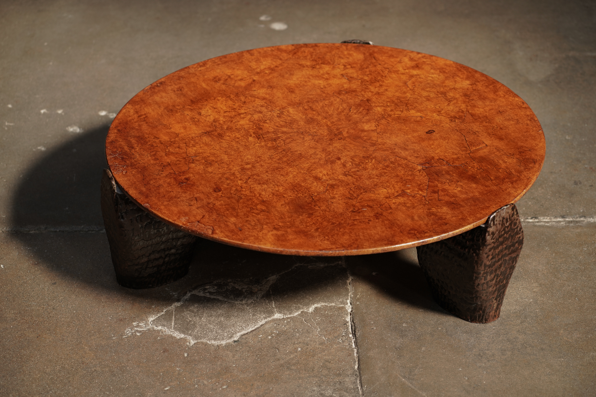 Ceramic Base Round Coffee Table	