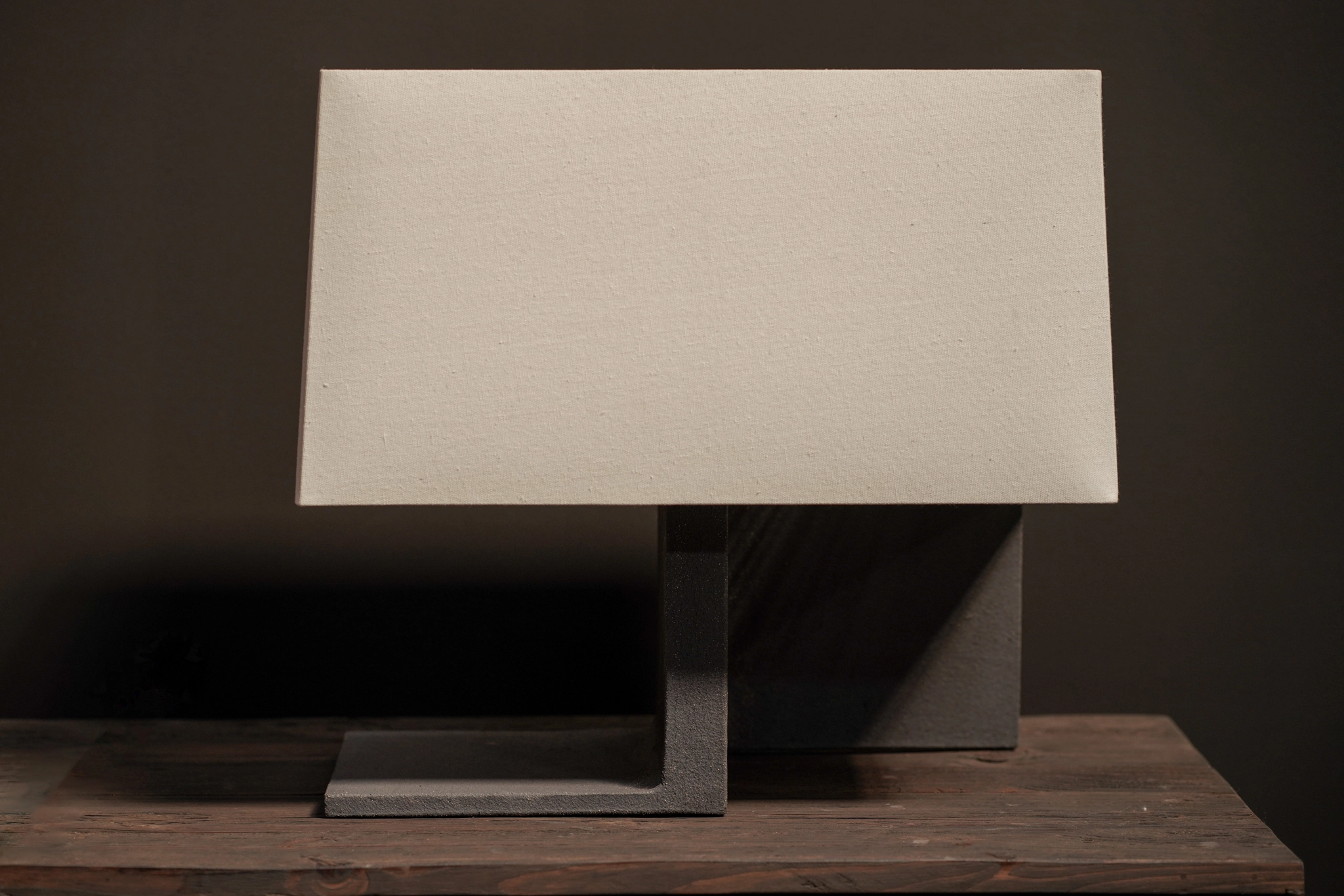 Vanna Ceramic Lamp, Raw