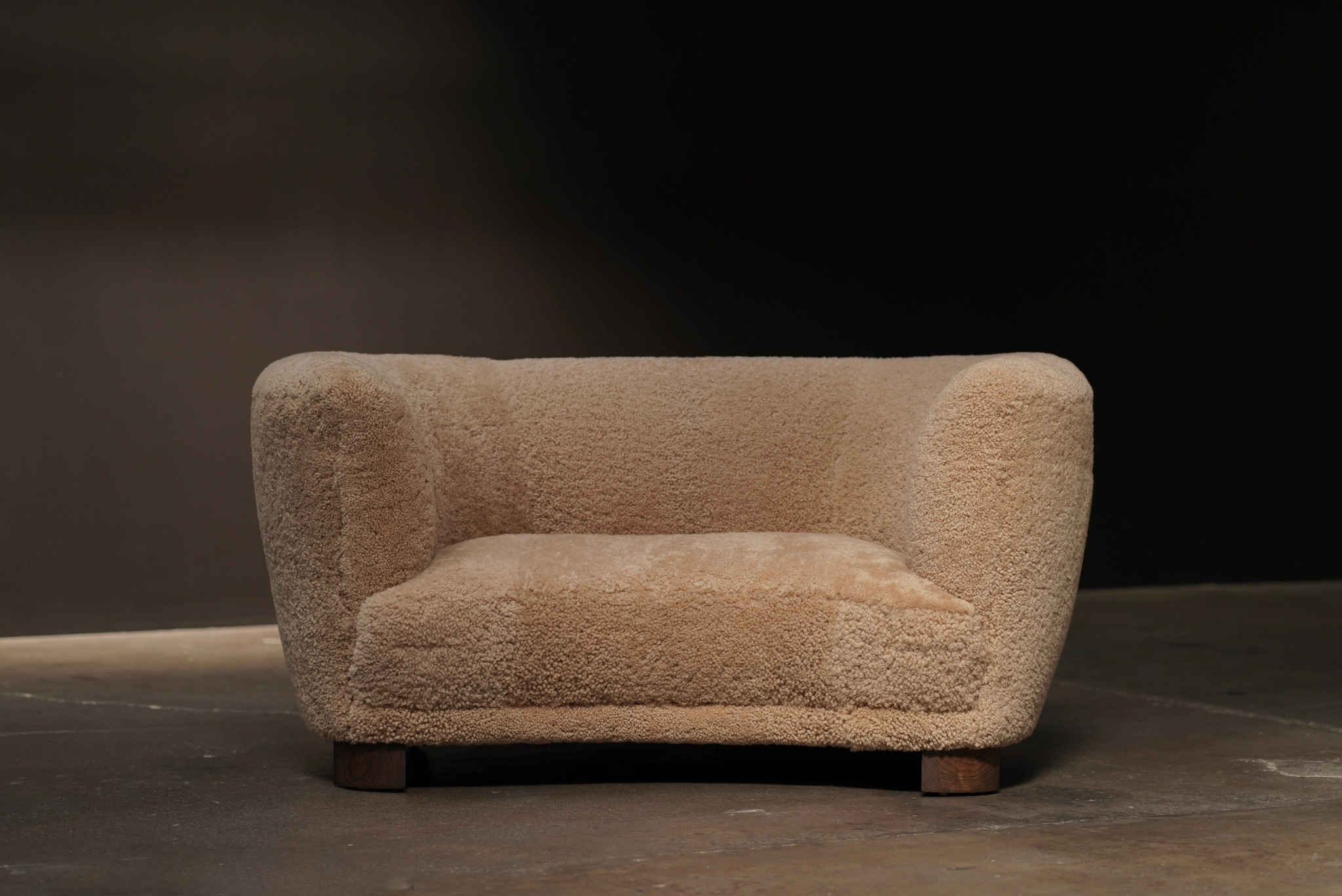 Curved Loveseat, Honey Shearling