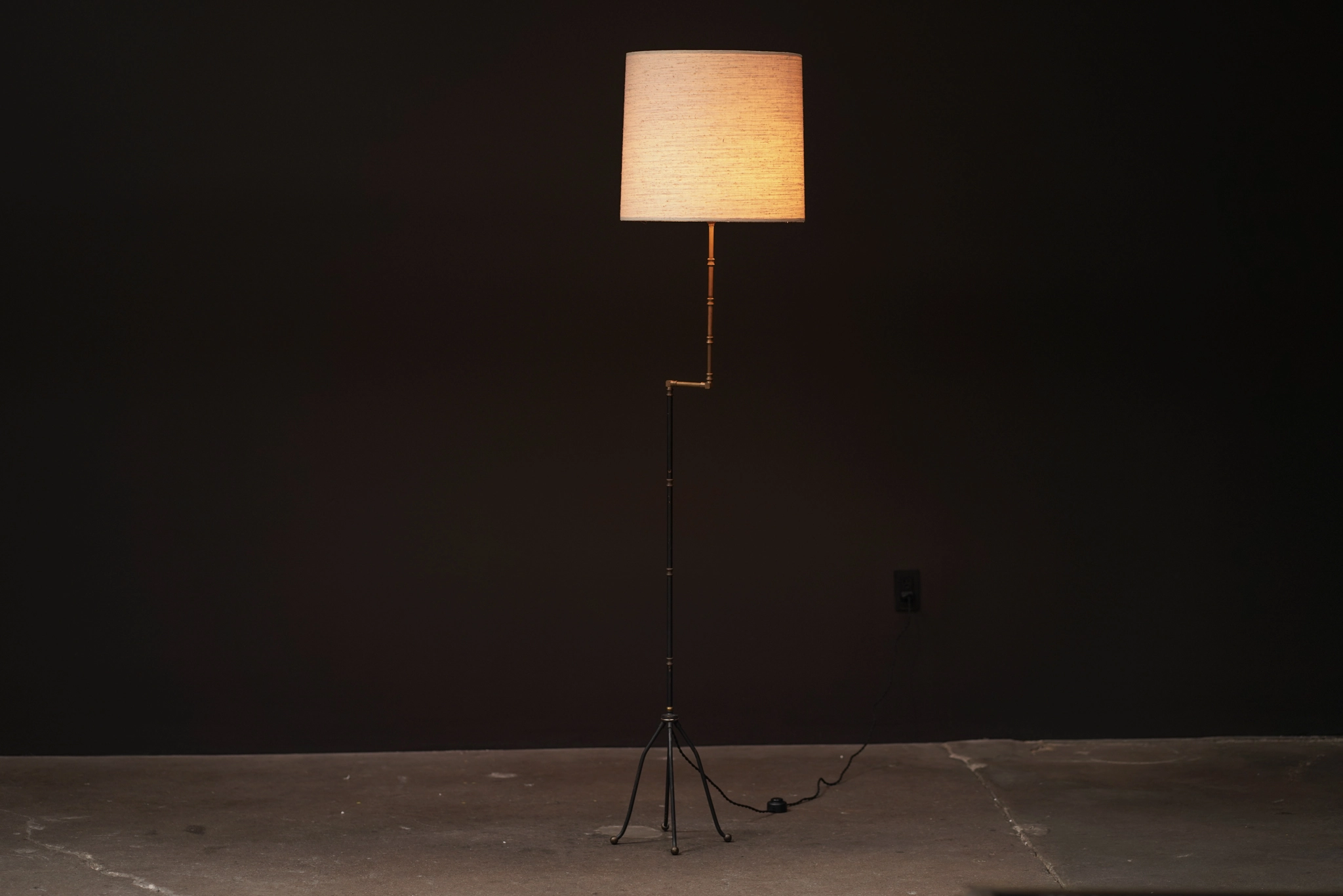 90 Degree Floor Lamp