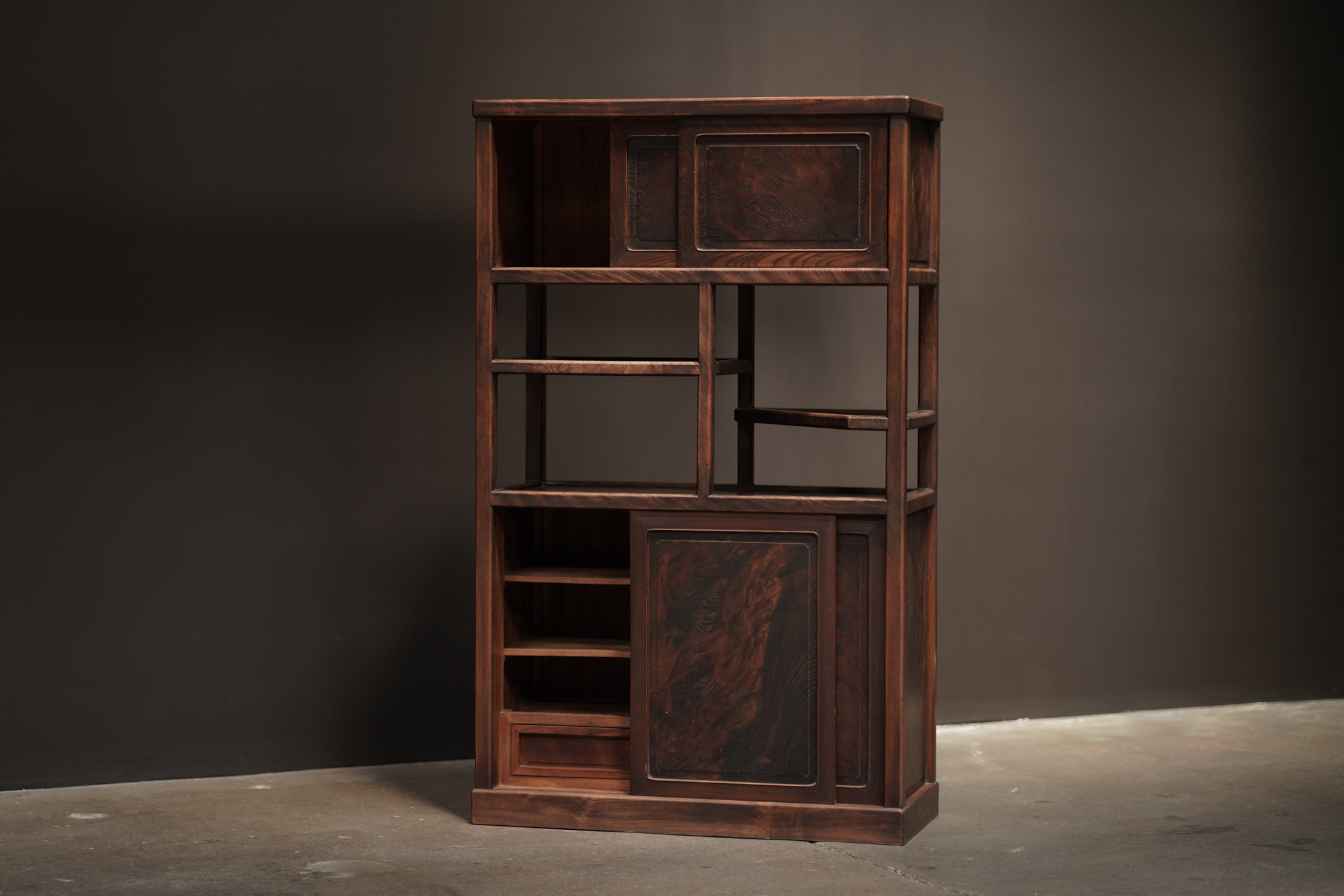 Tansu Bookshelf